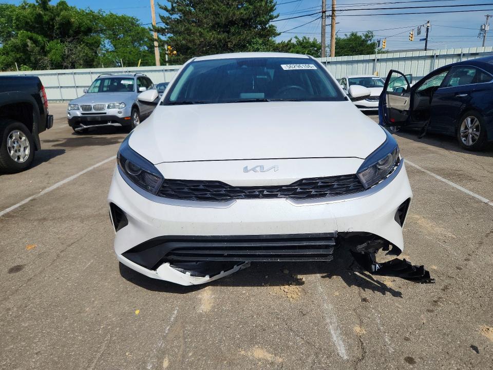 2024 Kia Forte მანქანა იყიდება აუქციონზე, vin: 3KPF24AD4RE763656, აუქციონის ნომერი: 56296106
