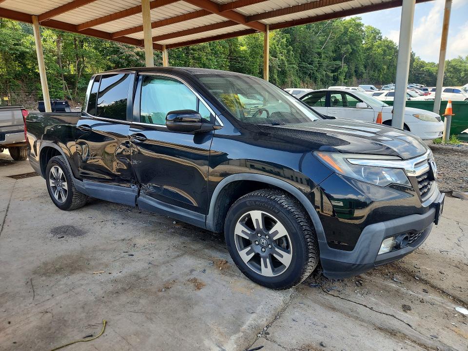 58588706 :رقم المزاد ، 5FPYK2F51HB011346 vin ، 2017 Honda Ridgeline مزاد بيع