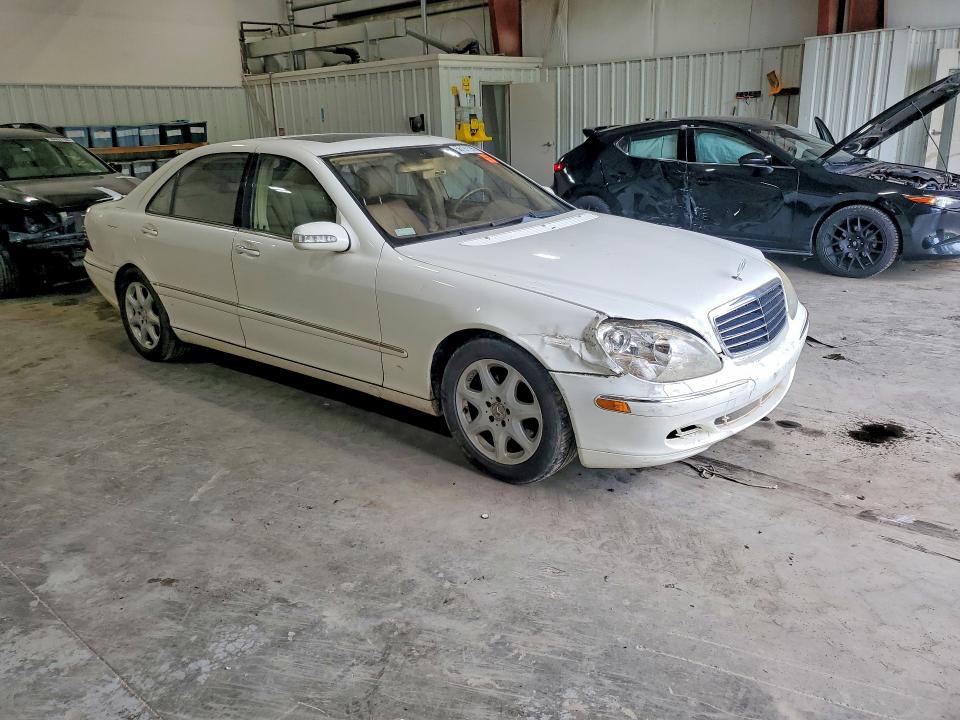 56191196 :رقم المزاد ، WDBNG83J26A480080 vin ، 2006 Mercedes-benz S مزاد بيع