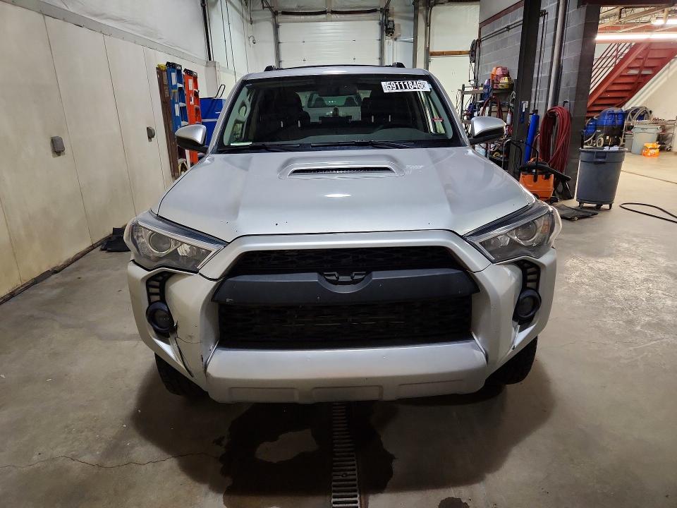 Продажа на аукционе авто 2018 Toyota 4runner, vin: JTEBU5JR4J5604237, номер лота: 59111846