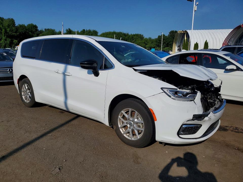 Продаж на аукціоні авто 2025 Chrysler Pacifica, vin: 2C4RC1BG5SR511209, номер лоту: 51924606