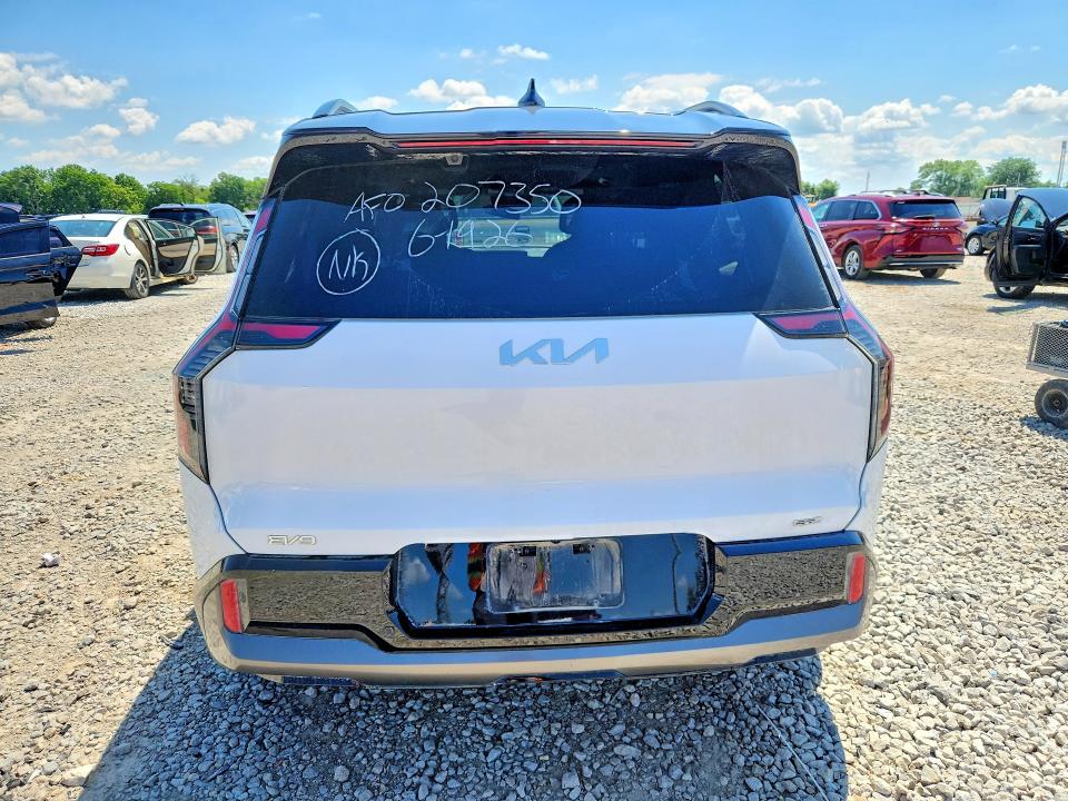 58472996 :رقم المزاد ، 5XYAEFS53TG007198 vin ، 2026 Kia Ev9 مزاد بيع