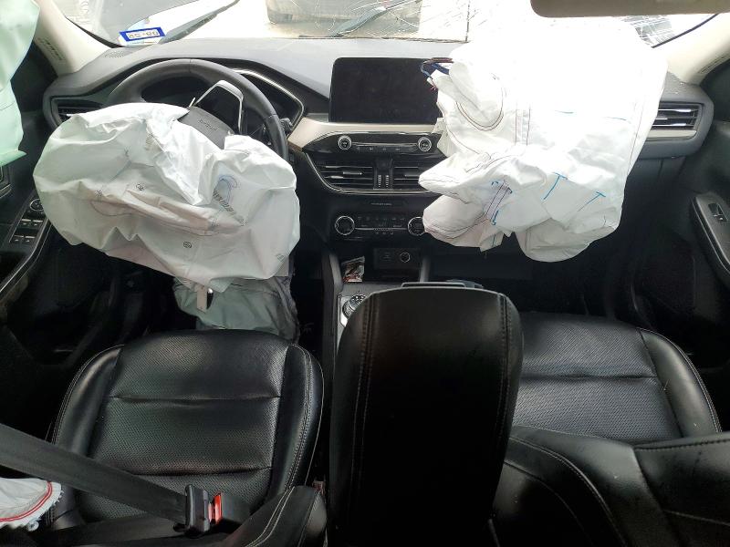 Продажа на аукционе авто 2021 Ford Escape, vin: 1FMCU9H96MUA90399, номер лота: 56617826