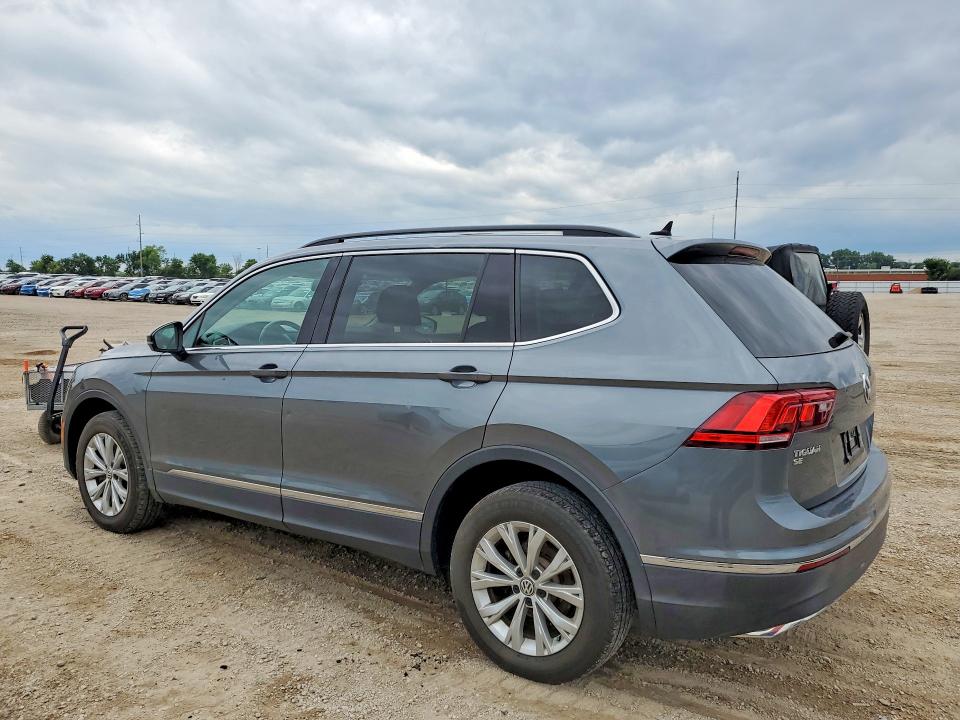 Продажа на аукционе авто 2018 Volkswagen Tiguan, vin: 3VV2B7AX7JM172694, номер лота: 58420906