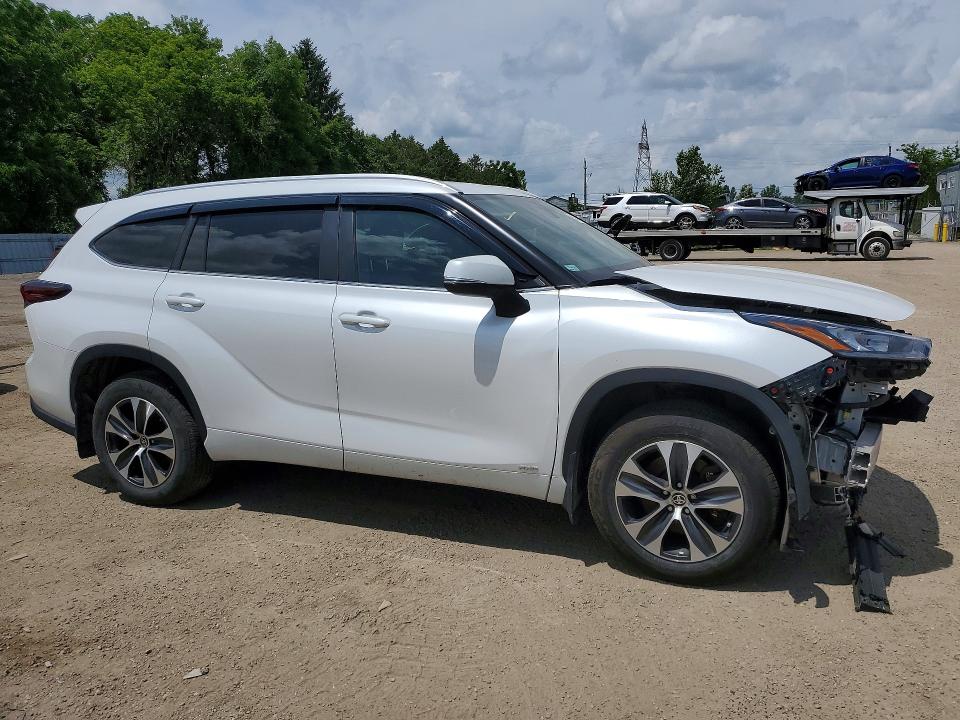 Продажа на аукционе авто 2025 Toyota Hylander, vin: 5TDKBRCH5SS650497, номер лота: 58567336