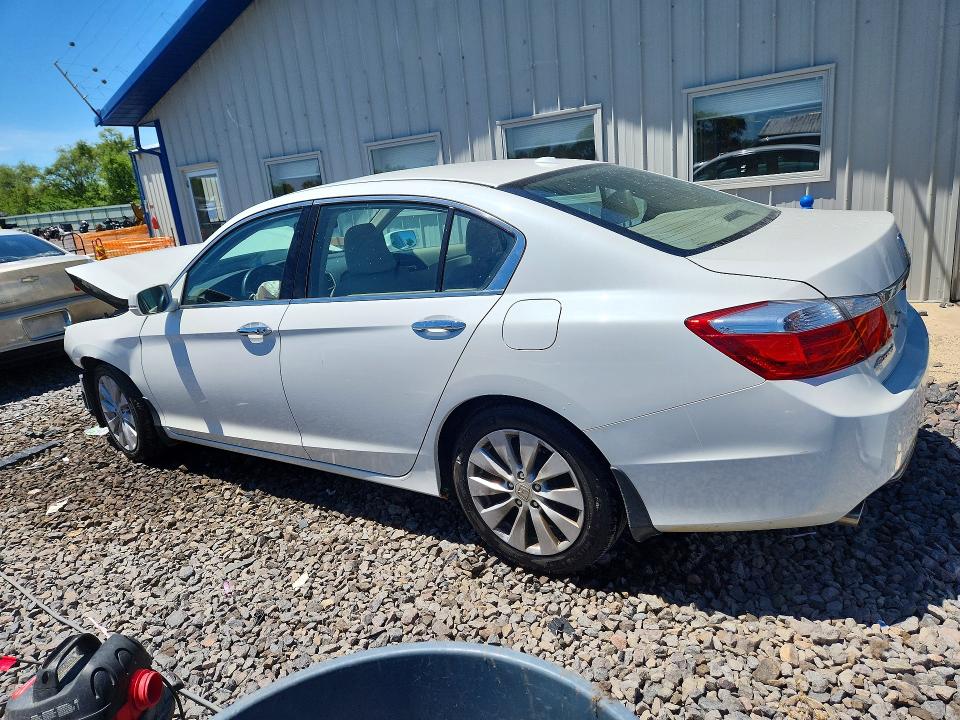 57947016 :رقم المزاد ، 1HGCR3F85FA014661 vin ، 2015 Honda Accord مزاد بيع