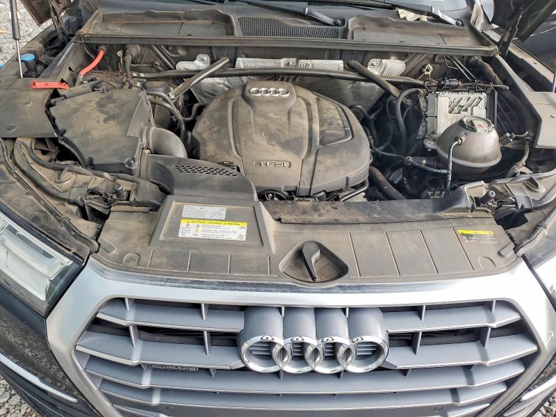 55193666 :رقم المزاد ، WA1BNAFY0J2218825 vin ، 2018 Audi Q5 مزاد بيع