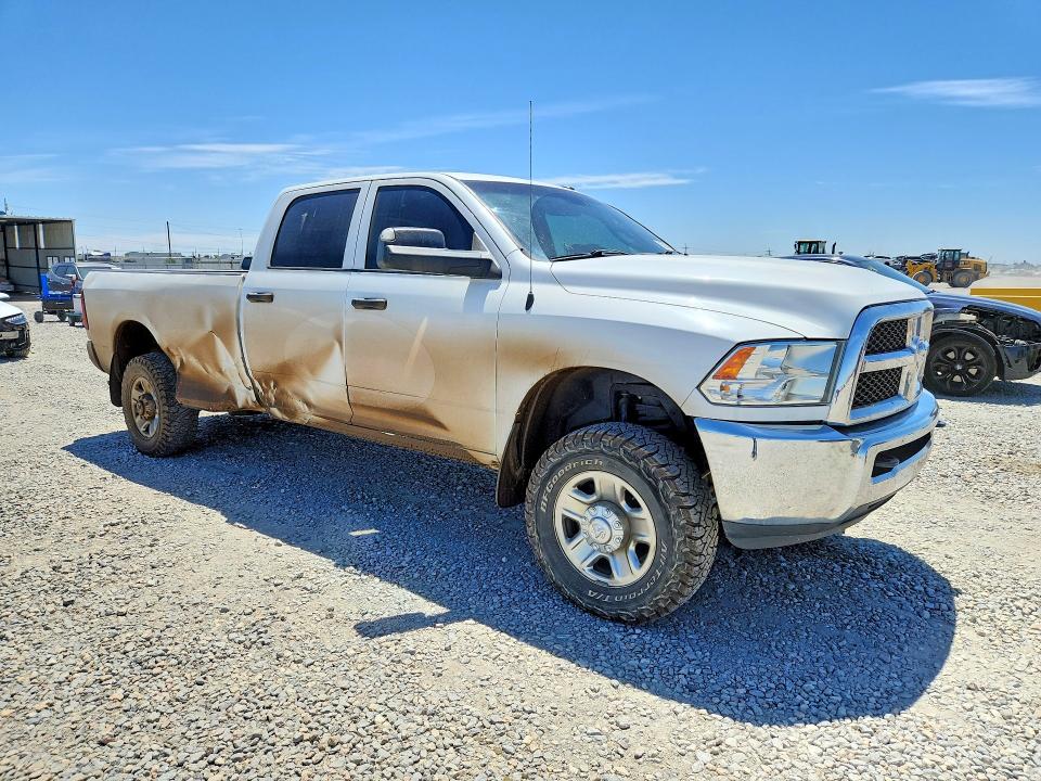 Aukcja sprzedaży 2018 Ram 2500, vin: 3C6UR5HL8JG415672, numer aukcji: 55879986