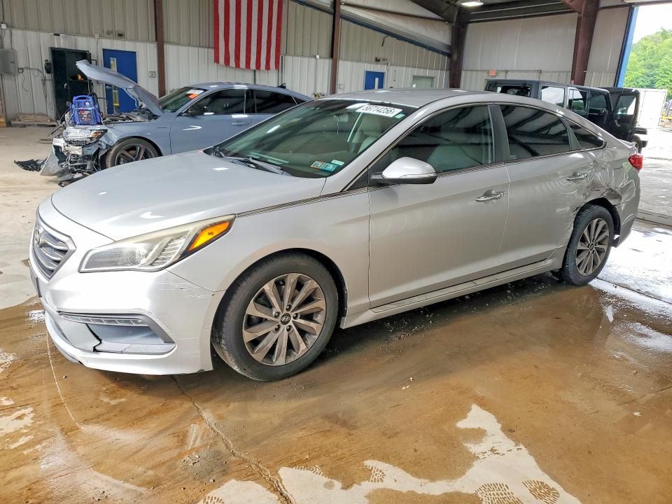 Продажа на аукционе авто 2015 Hyundai Sonata, vin: 5NPE34AF7FH104424, номер лота: 56714256