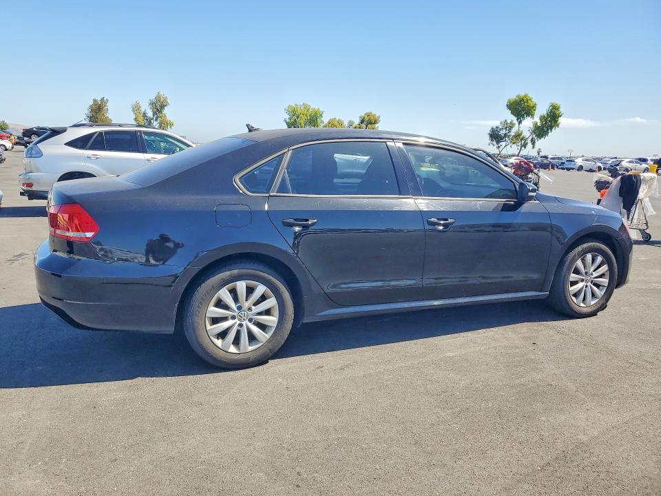 56488716 :رقم المزاد ، 1VWAT7A38FC099278 vin ، 2015 Volkswagen Passat مزاد بيع