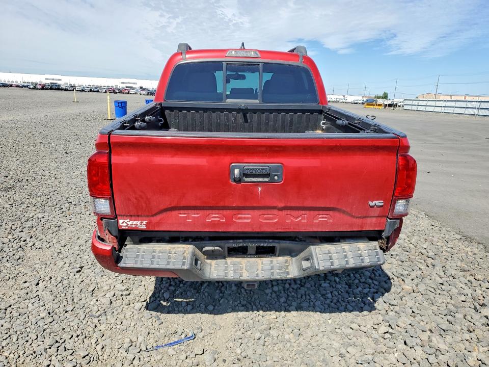 56995946 :رقم المزاد ، 5TFCZ5AN3GX001199 vin ، 2016 Toyota Tacoma مزاد بيع
