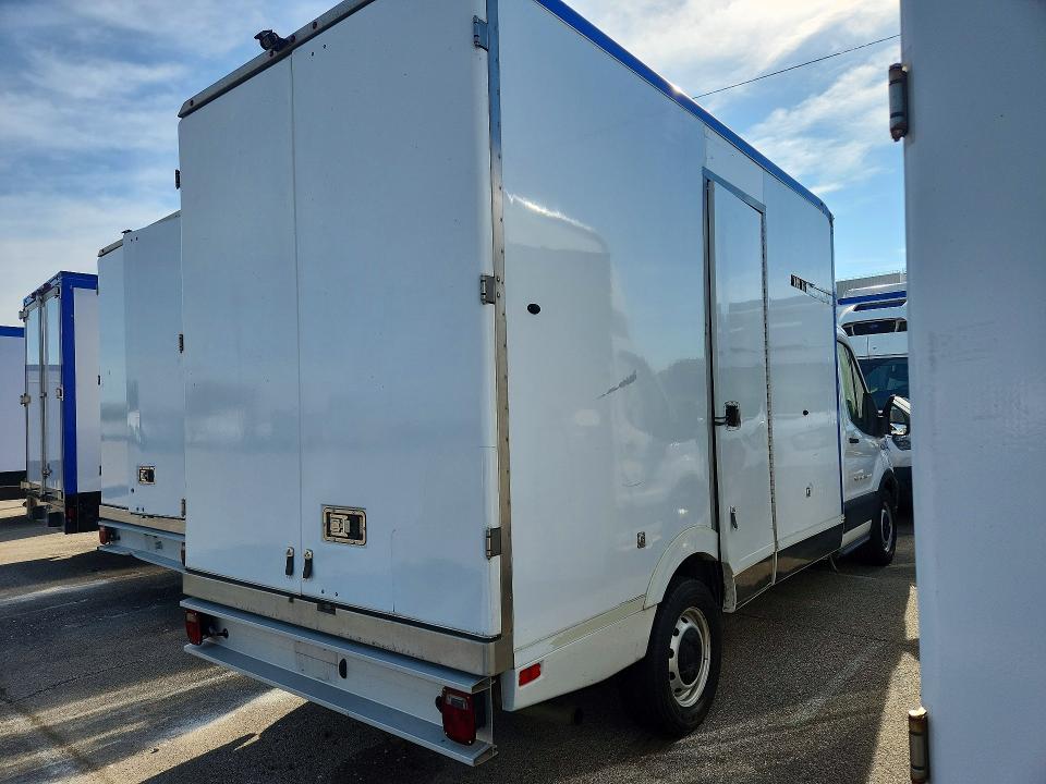 55606616 :رقم المزاد ، 1FDBW5Z8XLKA75547 vin ، 2020 Ford Transit مزاد بيع
