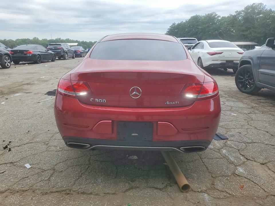 58600996 :رقم المزاد ، WDDWJ4KB5HF328364 vin ، 2017 Mercedes-benz C مزاد بيع