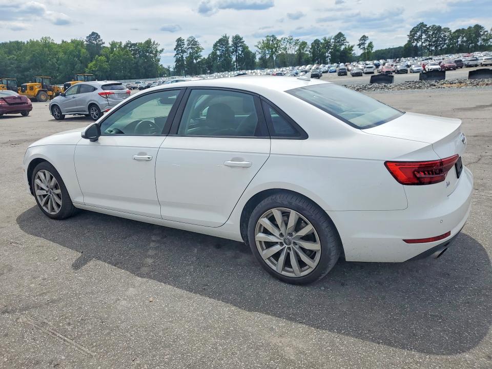 Продажа на аукционе авто 2017 Audi A4, vin: WAUANAF47HN002698, номер лота: 58594776