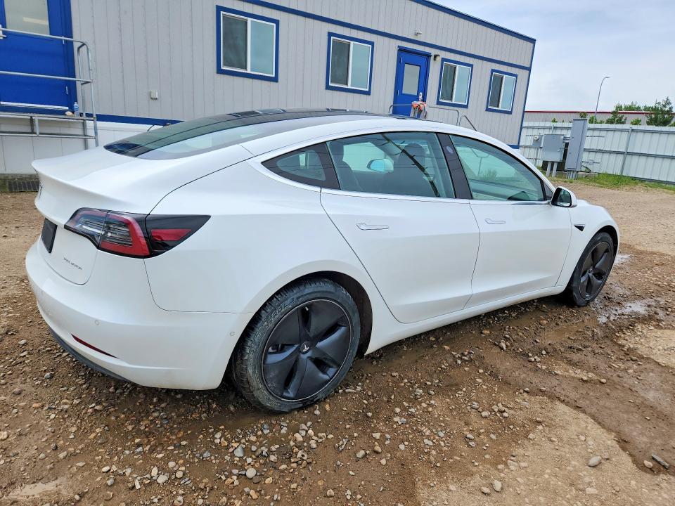 55799226 :رقم المزاد ، 5YJ3E1EB5KF361551 vin ، 2019 Tesla Model 3 مزاد بيع