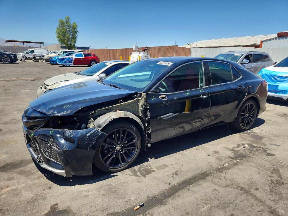Auction sale of the 2021 Toyota Camry, vin: 4T1K31AK2MU567908, lot number: 56865466
