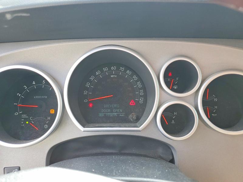 57084736 :رقم المزاد ، 5TDDY5G1XDS088676 vin ، 2013 Toyota Sequoia مزاد بيع