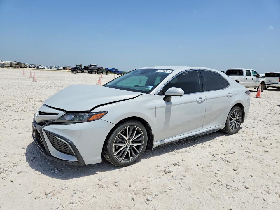 Продажа на аукционе авто 2022 Toyota Camry, vin: 4T1T11AK2NU069851, номер лота: 59169006