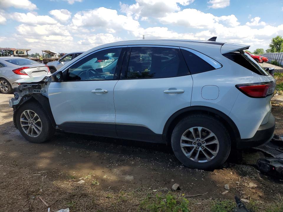 Продажа на аукционе авто 2022 Ford Escape, vin: 1FMCU9G64NUA96856, номер лота: 56274396