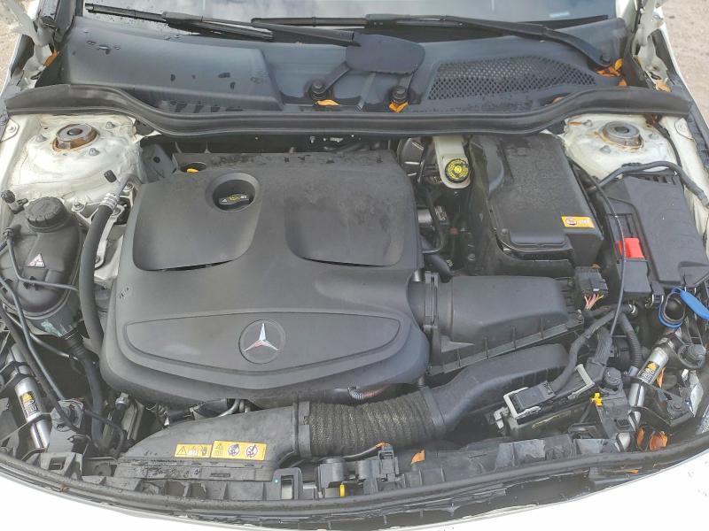 56078066 :رقم المزاد ، WDDSJ4EB1FN162048 vin ، 2015 Mercedes-benz Cla مزاد بيع