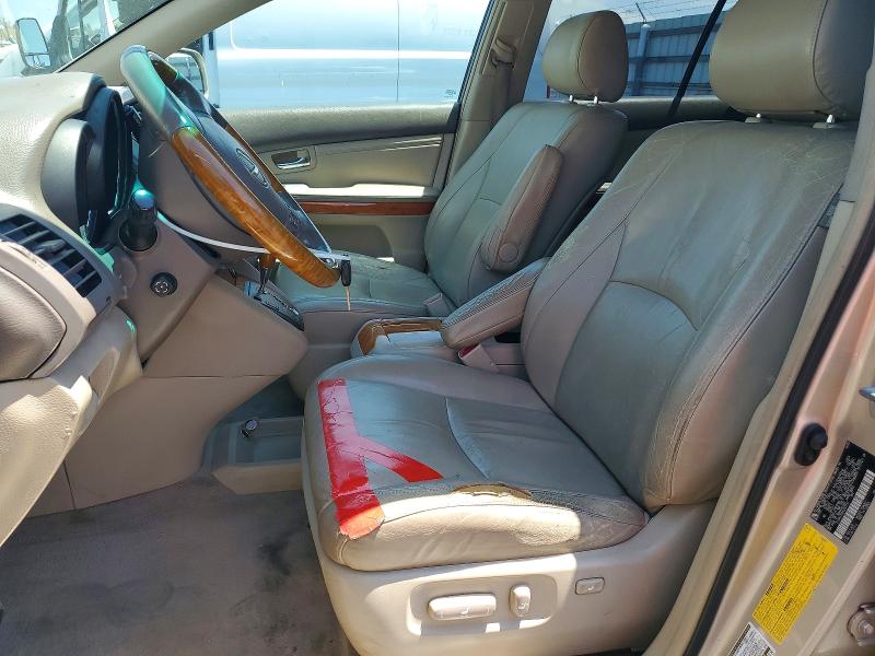 57139586 :رقم المزاد ، 2T2GA31U24C001737 vin ، 2004 Lexus Rx مزاد بيع