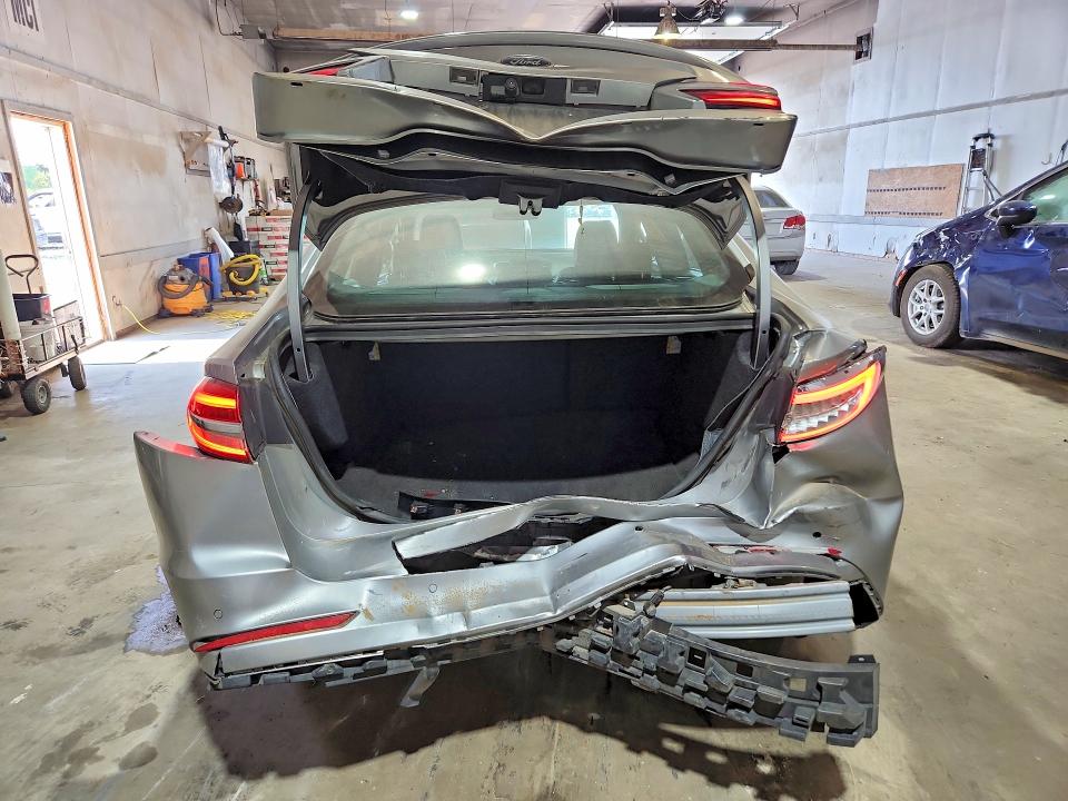 2020 Ford Fusion მანქანა იყიდება აუქციონზე, vin: 3FA6P0K9XLR174301, აუქციონის ნომერი: 55580396