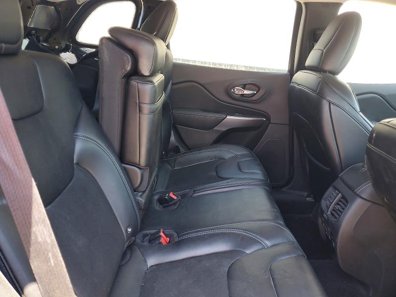 2019 Jeep Cherokee მანქანა იყიდება აუქციონზე, vin: 1C4PJLLB2KD173587, აუქციონის ნომერი: 56138386