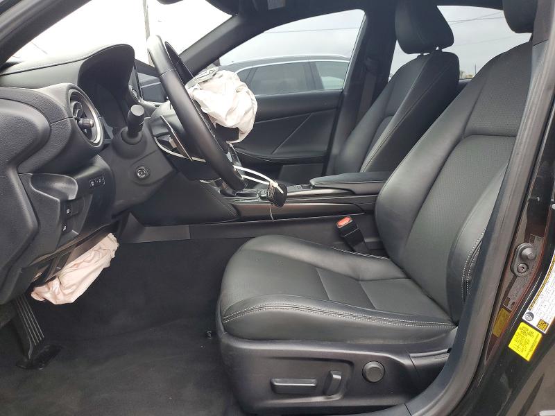 58966646 :رقم المزاد ، JTHDA1D2XN5118047 vin ، 2022 Lexus Is مزاد بيع