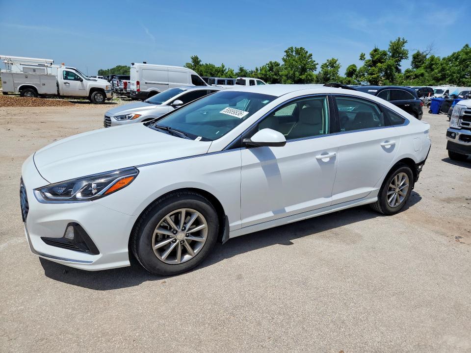 58889836 :رقم المزاد ، 5NPE24AF1JH647215 vin ، 2018 Hyundai Sonata مزاد بيع