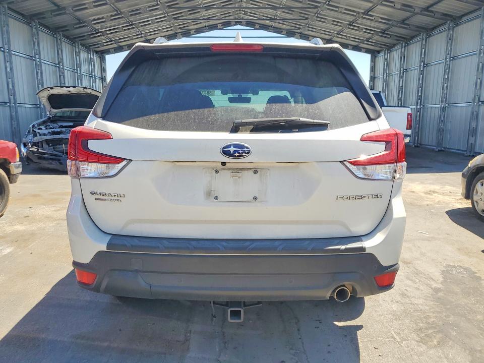 Продаж на аукціоні авто 2021 Subaru Forester, vin: JF2SKAUC3MH406294, номер лоту: 58475926