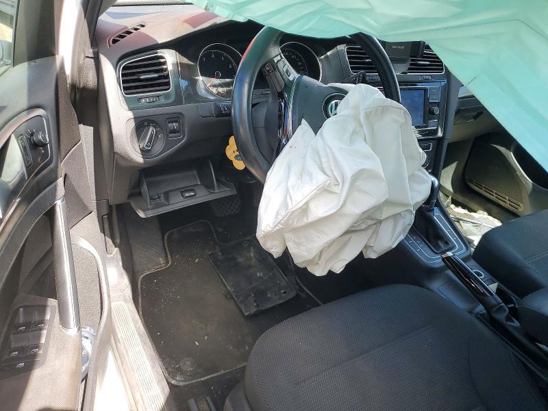 Продажа на аукционе авто 2018 Volkswagen Golf, vin: 3VWG17AU3JM282474, номер лота: 57212936