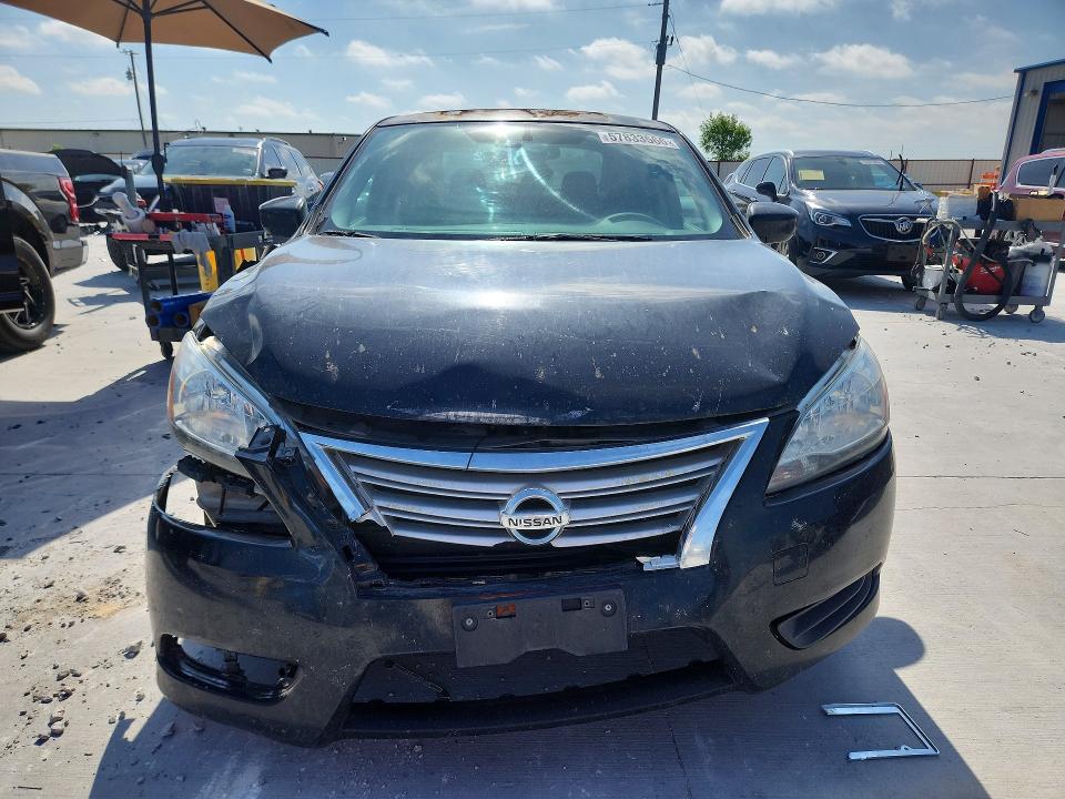 2015 Nissan Sentra მანქანა იყიდება აუქციონზე, vin: 3N1AB7AP7FY379583, აუქციონის ნომერი: 57833566