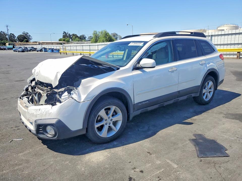 57588326 :رقم المزاد ، 4S4BRBCC1E3224220 vin ، 2014 Subaru Outback مزاد بيع