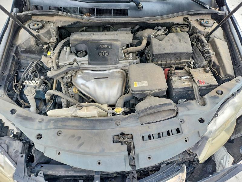 56847156 :رقم المزاد ، 4T1BF1FKXFU108323 vin ، 2015 Toyota Camry مزاد بيع