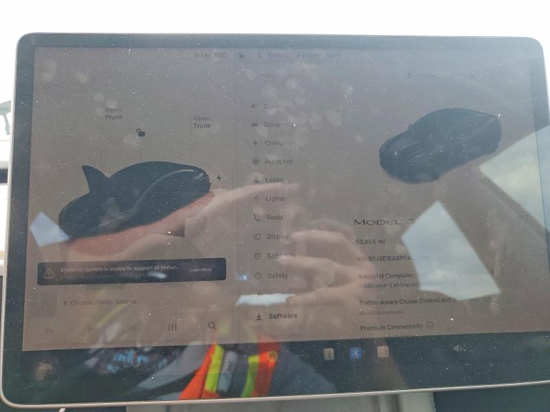 Продажа на аукционе авто 2023 Tesla Model 3, vin: 5YJ3E1EA8PF422776, номер лота: 57335706