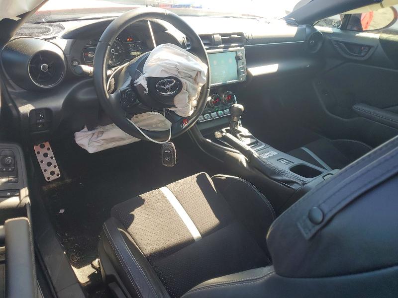 2026 Toyota Gr 86 მანქანა იყიდება აუქციონზე, vin: JF1ZNBE12T8077387, აუქციონის ნომერი: 58187596