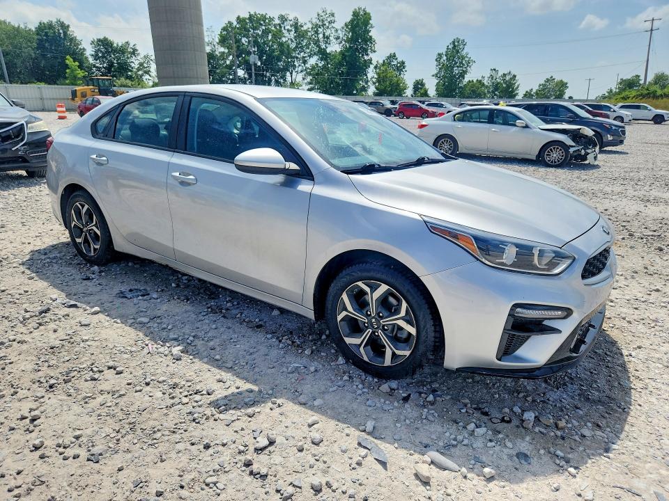 2019 Kia Forte მანქანა იყიდება აუქციონზე, vin: 3KPF24AD6KE007672, აუქციონის ნომერი: 58970096
