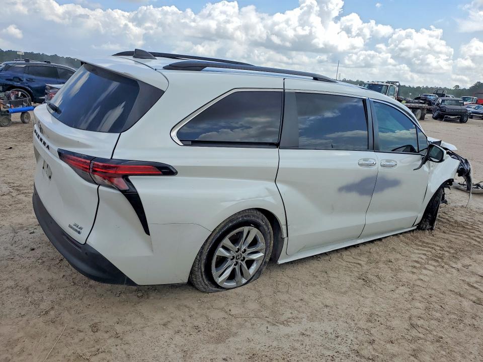 Продажа на аукционе авто 2022 Toyota Sienna, vin: 5TDJSKFC2NS046655, номер лота: 56817406