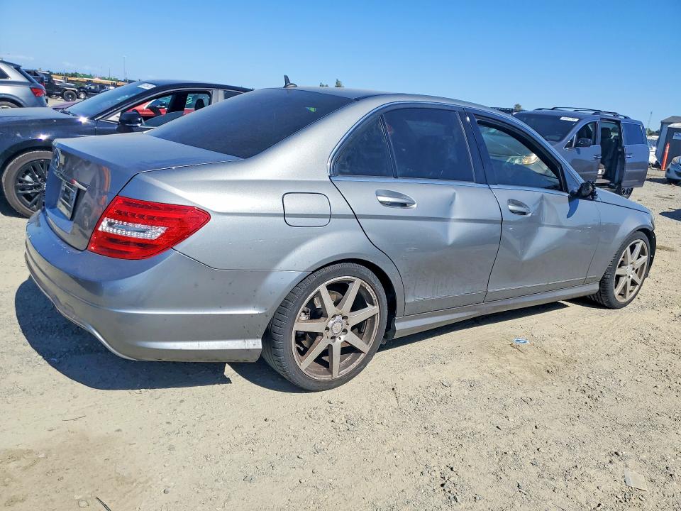 58310126 :رقم المزاد ، WDDGF4HB2DR274222 vin ، 2013 Mercedes-benz C مزاد بيع