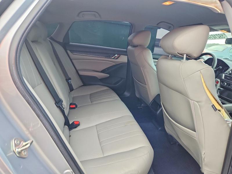 59210146 :رقم المزاد ، 1HGCV1F14KA103036 vin ، 2019 Honda Accord مزاد بيع