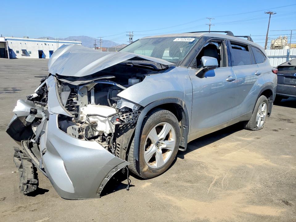 Продаж на аукціоні авто 2021 Toyota Highlander, vin: 5TDZZRAH6MS056291, номер лоту: 57125346