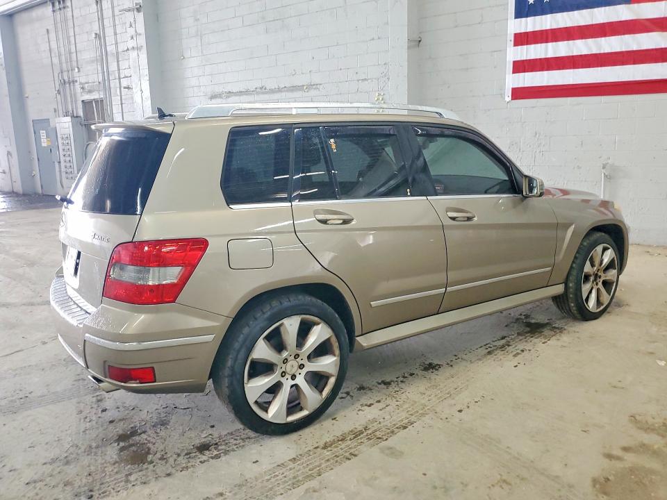 56721996 :رقم المزاد ، WDCGG8HB3AF351685 vin ، 2010 Mercedes-benz Glk مزاد بيع
