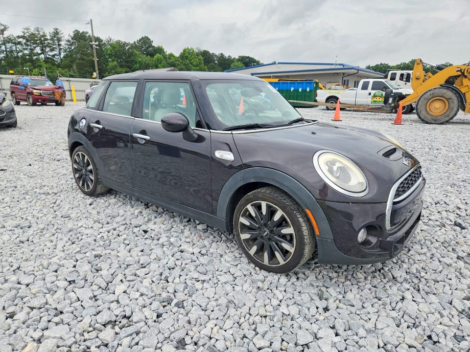 2015 Mini Cooper მანქანა იყიდება აუქციონზე, vin: WMWXU3C53F2B65890, აუქციონის ნომერი: 56603646