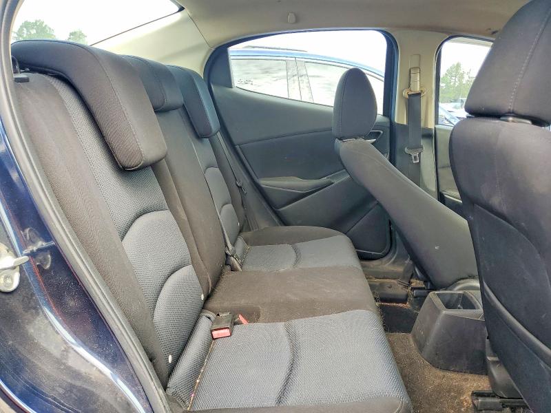 56645556 :رقم المزاد ، 3MYDLBYV9HY181977 vin ، 2017 Toyota Yaris Ia مزاد بيع