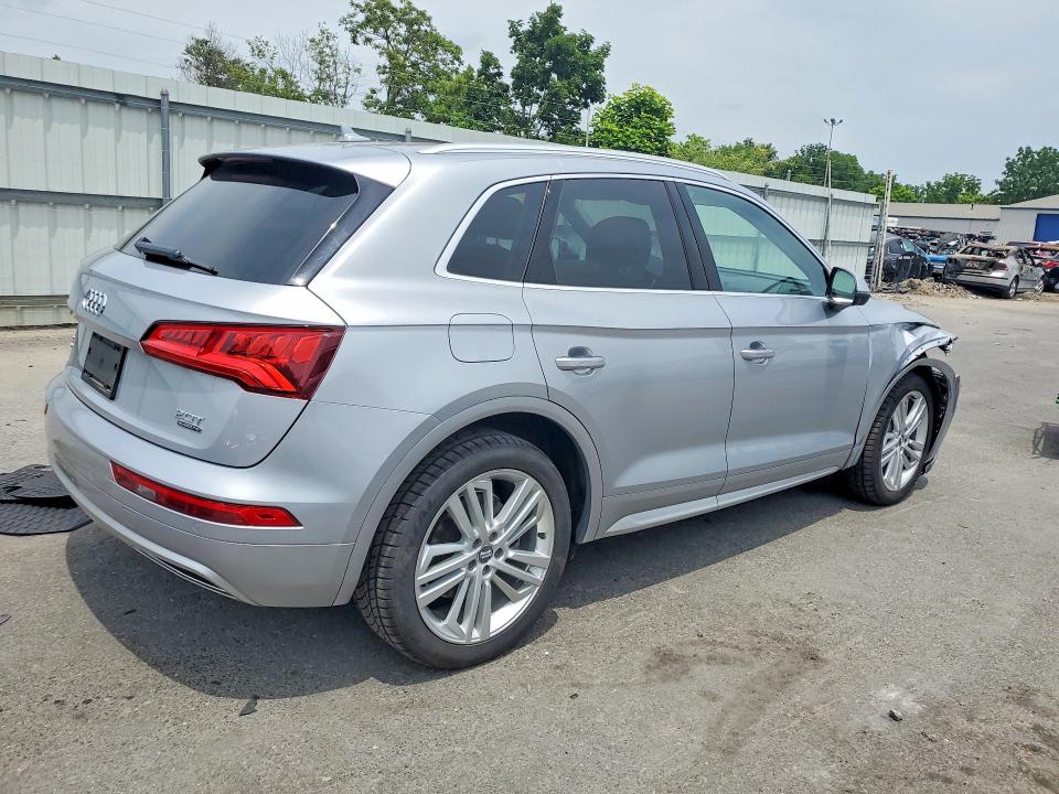 2018 Audi Q5 მანქანა იყიდება აუქციონზე, vin: WA1BNAFY4J2125385, აუქციონის ნომერი: 58819866