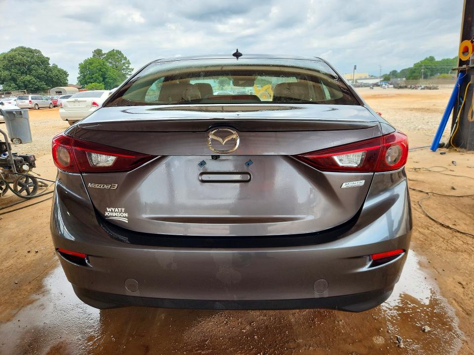 Aukcja sprzedaży 2018 Mazda 3, vin: 3MZBN1V33JM240013, numer aukcji: 55347896