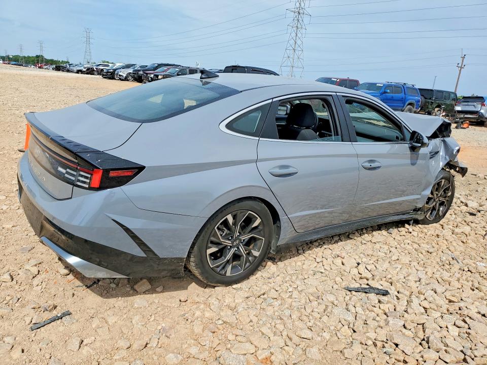 Продажа на аукционе авто 2024 Hyundai Sonata, vin: KMHL64JA0RA385881, номер лота: 57769136