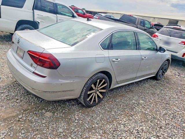2017 Volkswagen Passat მანქანა იყიდება აუქციონზე, vin: 1VWCT7A37HC002972, აუქციონის ნომერი: 57337186