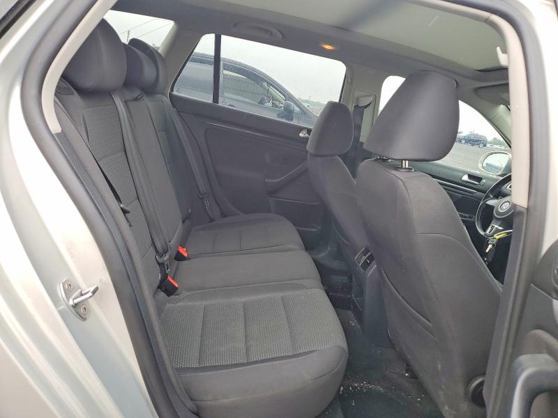 56714186 :رقم المزاد ، 3VWPX7AJ4BM606876 vin ، 2011 Volkswagen Jetta مزاد بيع