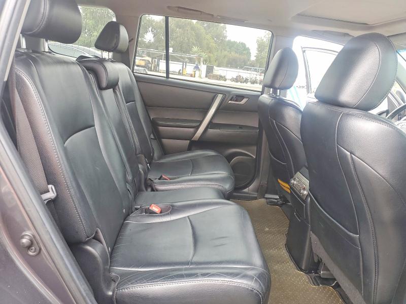 Продажа на аукционе авто 2013 Toyota Highlander, vin: 5TDZK3EH6DS094132, номер лота: 58279526